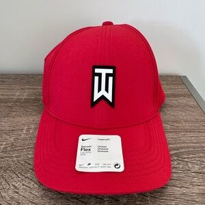 Nike Golf Hat Tiger Woods Unisex Size L/XL Dri-Fit TW Red Cap